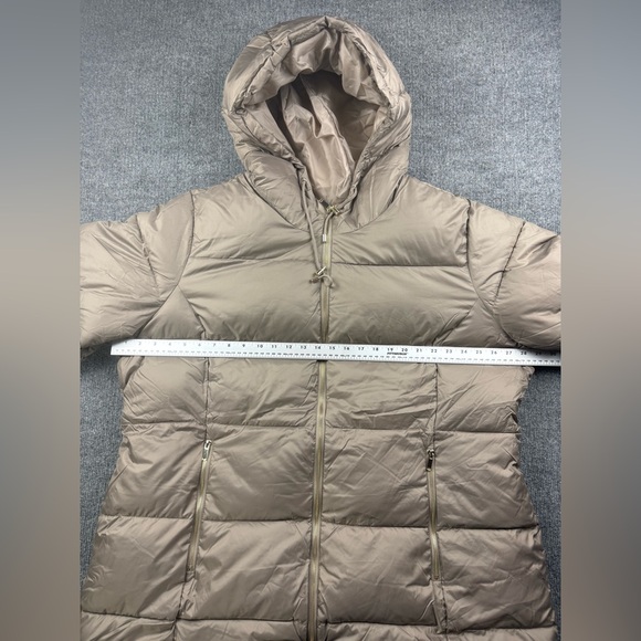 Winter Clearance! Fashion to Figure 3X Long Puffer Coat Taupe Hooded - Picture 8 of 10